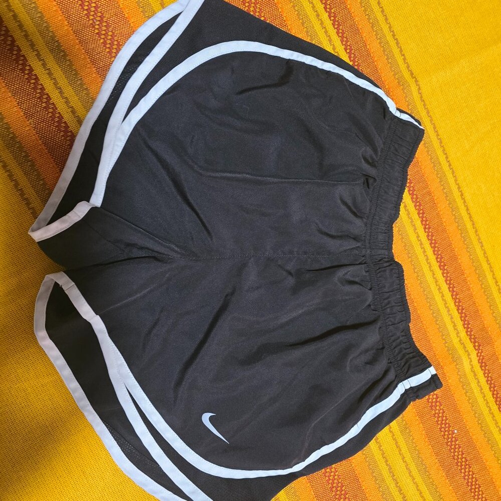 Nike Black Running/Workout Short Women's S - Built-In Underwear - White Piping